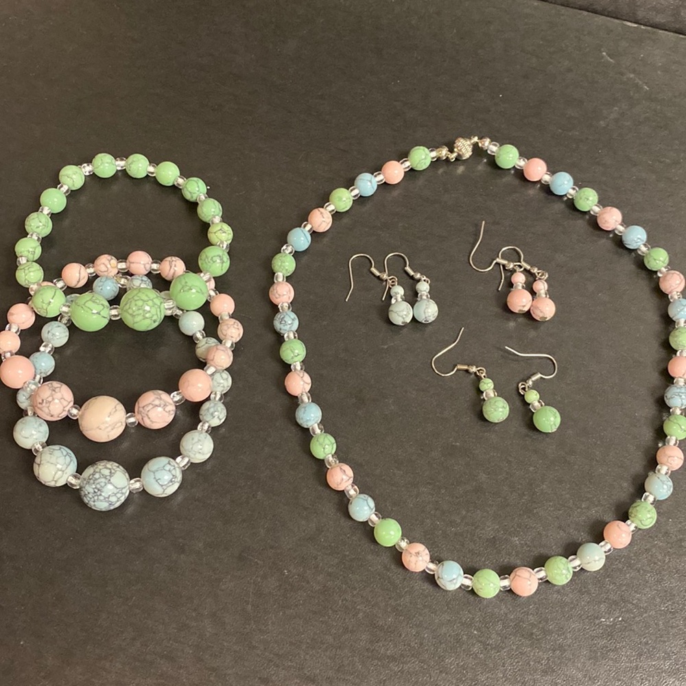 Pastel Bead Choker set